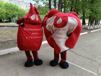 "Знакомство с капелькой крови"